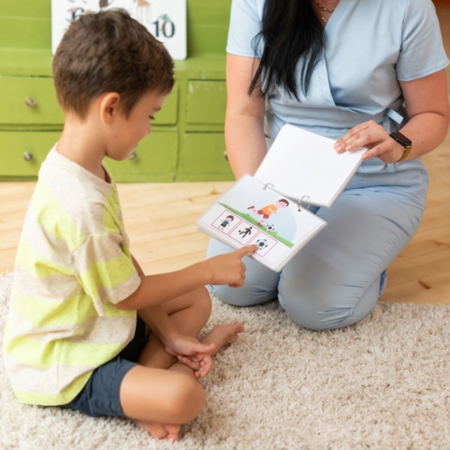 Şedinţă Logopedie Copii cu Cerinte Educationale Speciale